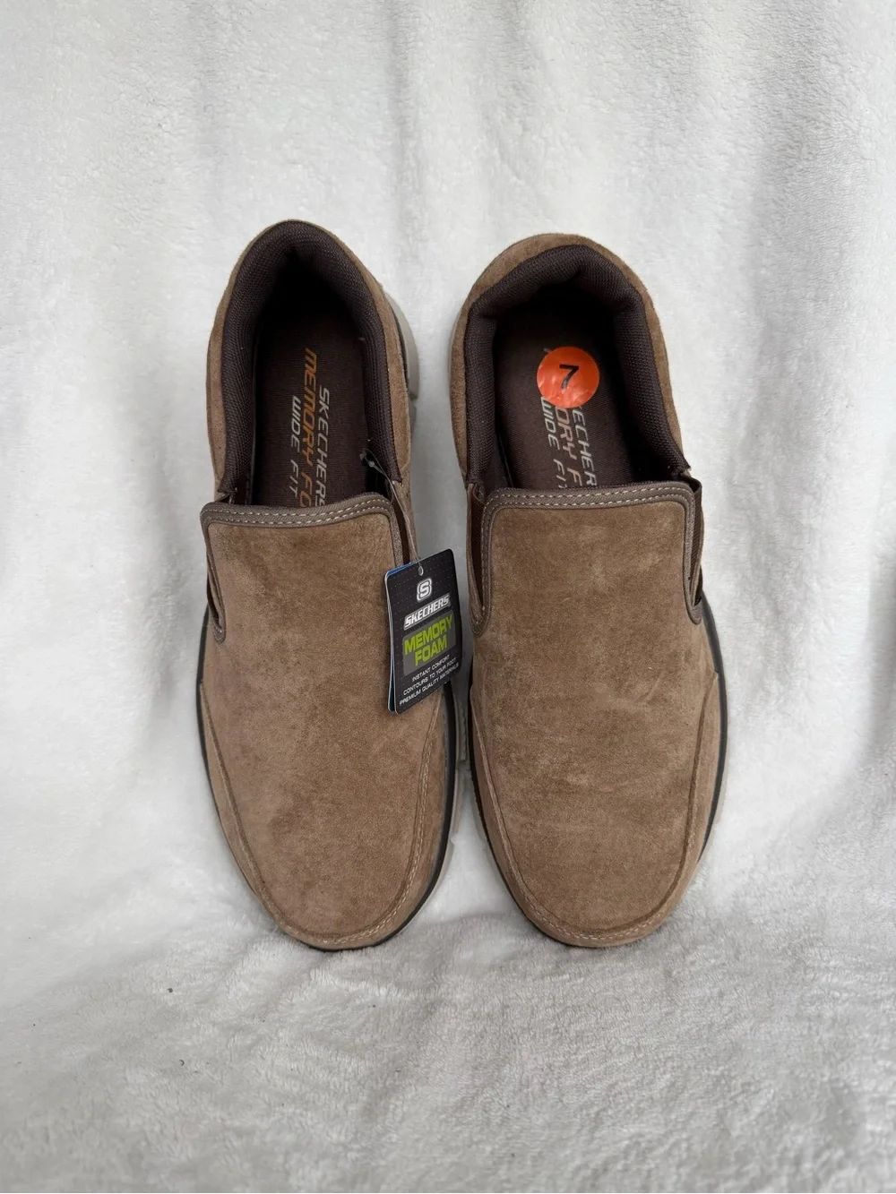 Skechers brand new